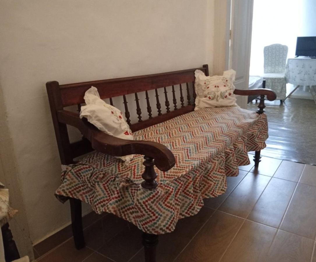 Marthas Traditional House Symi Bagian luar foto